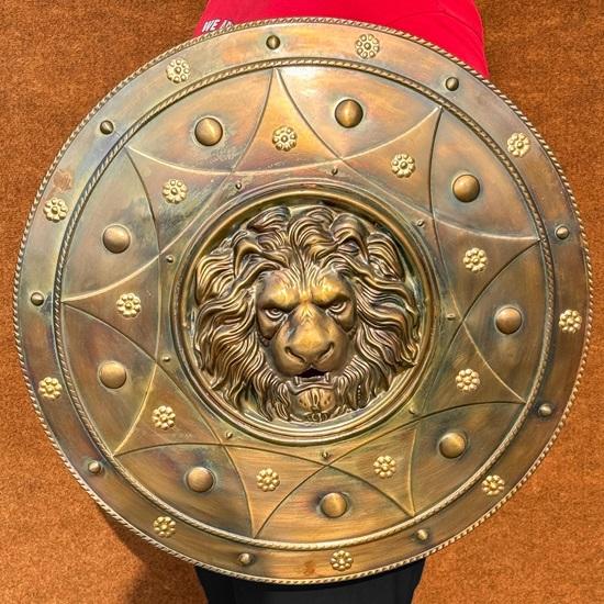60,96 cm Cavaleiro Leão Escudo Autêntico Réplica de Armadura para Cosplay LARP Pronto para Batalha Escudo de Exibição Halloween Natal Ideia de Presente